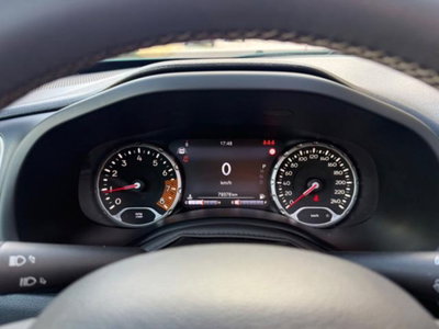 Jeep Renegade 1.3 T4 DDCT 80th Anniversary (16)