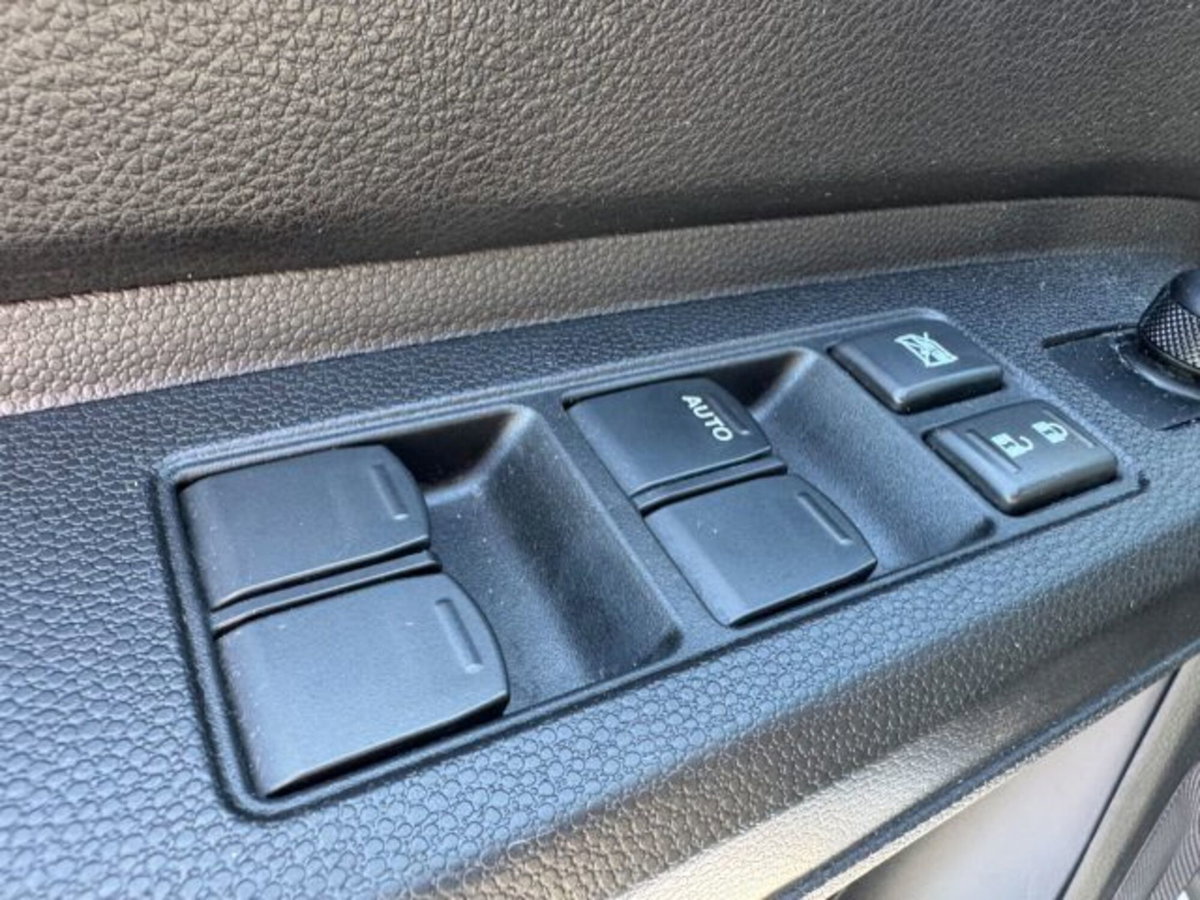 Suzuki Ignis 1.2 Hybrid Easy Top (20)