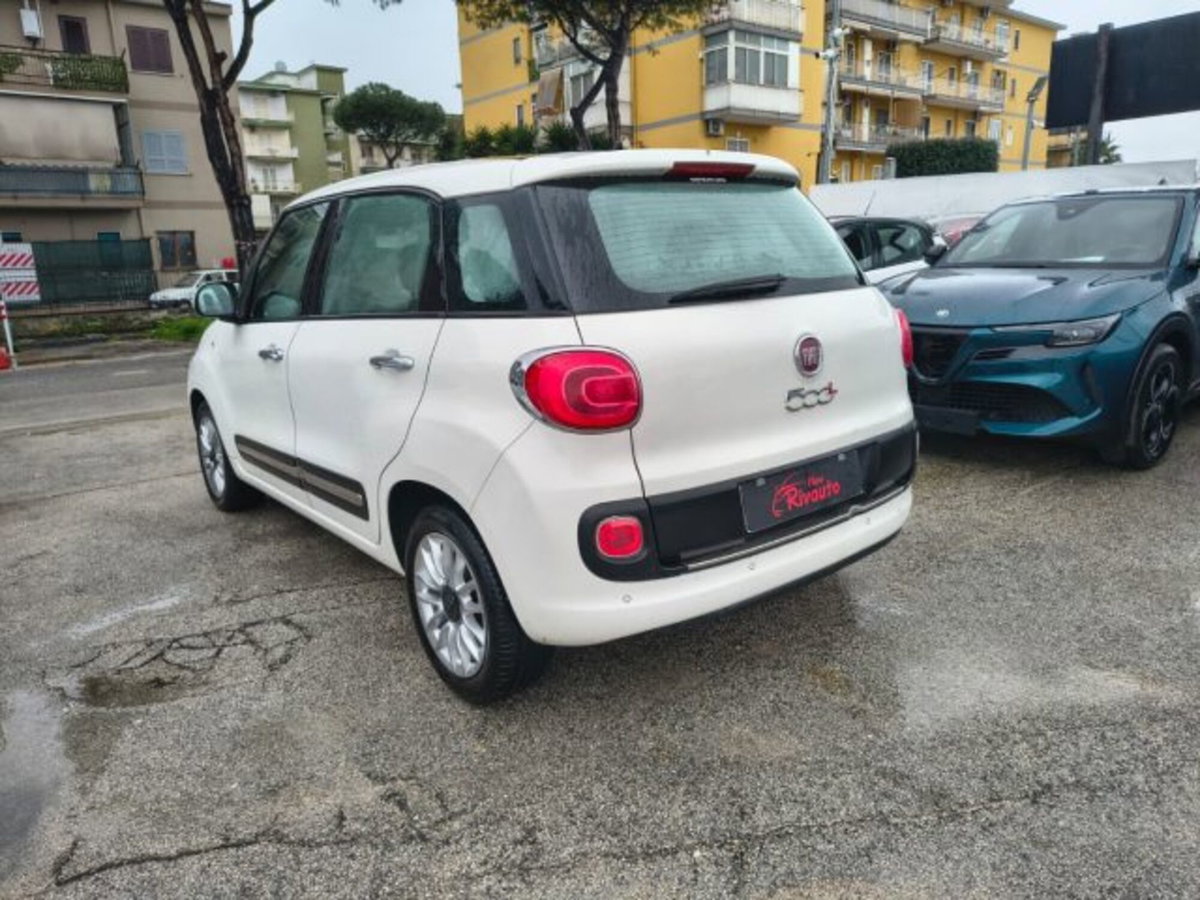 Fiat 500L 1.3 Multijet 95 CV Dualogic Lounge (4)