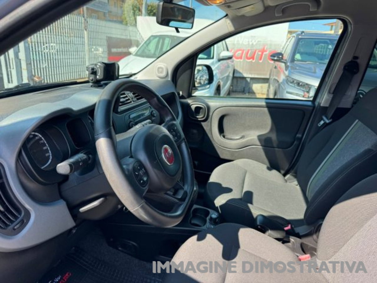 Fiat Panda 1.0 FireFly S&S Hybrid City Cross (10)