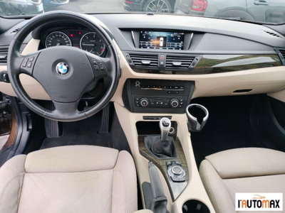 BMW X1 xDrive20d Futura (11)