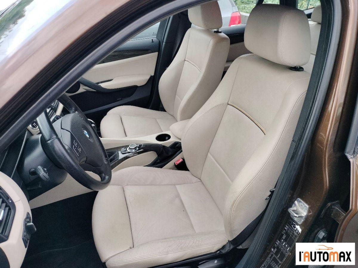 BMW X1 xDrive20d Futura (8)