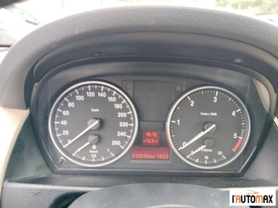 BMW X1 xDrive20d Futura (9)