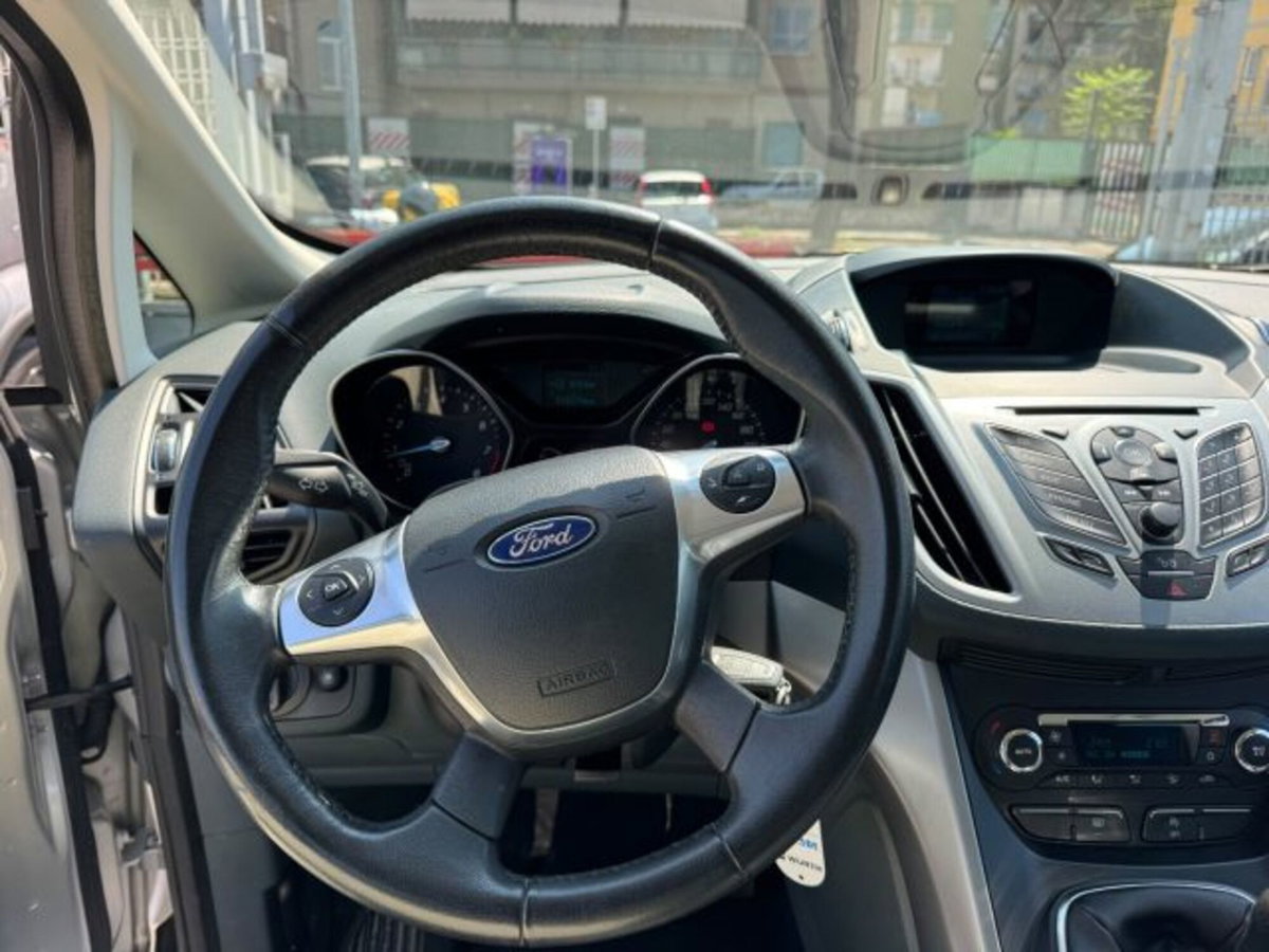 Ford C-Max 1.0 EcoBoost 100CV Plus (10)
