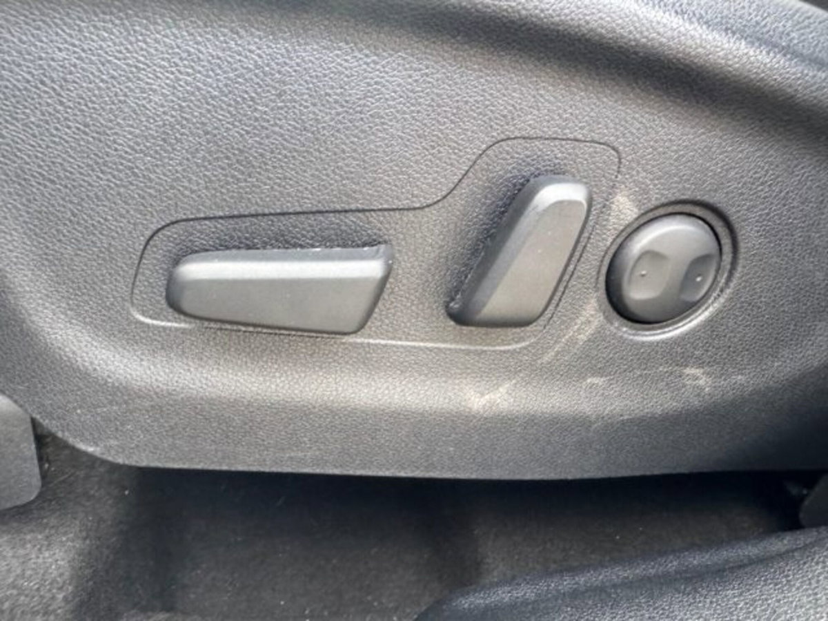 Kia Sorento 2.2 CRDi AT8 AWD GT Line (15)