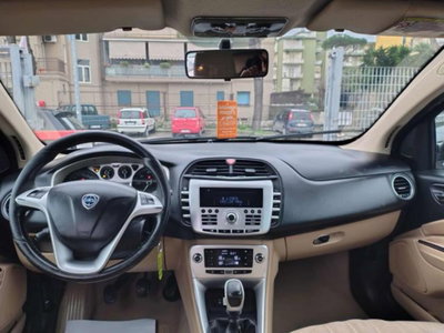 Lancia Delta 1.6 MJT DPF Gold (7)