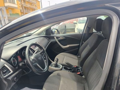 Opel Astra 1.4 100CV 5 porte Elective (7)