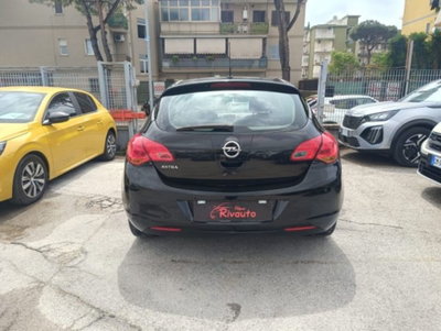 Opel Astra 1.4 100CV 5 porte Elective (8)