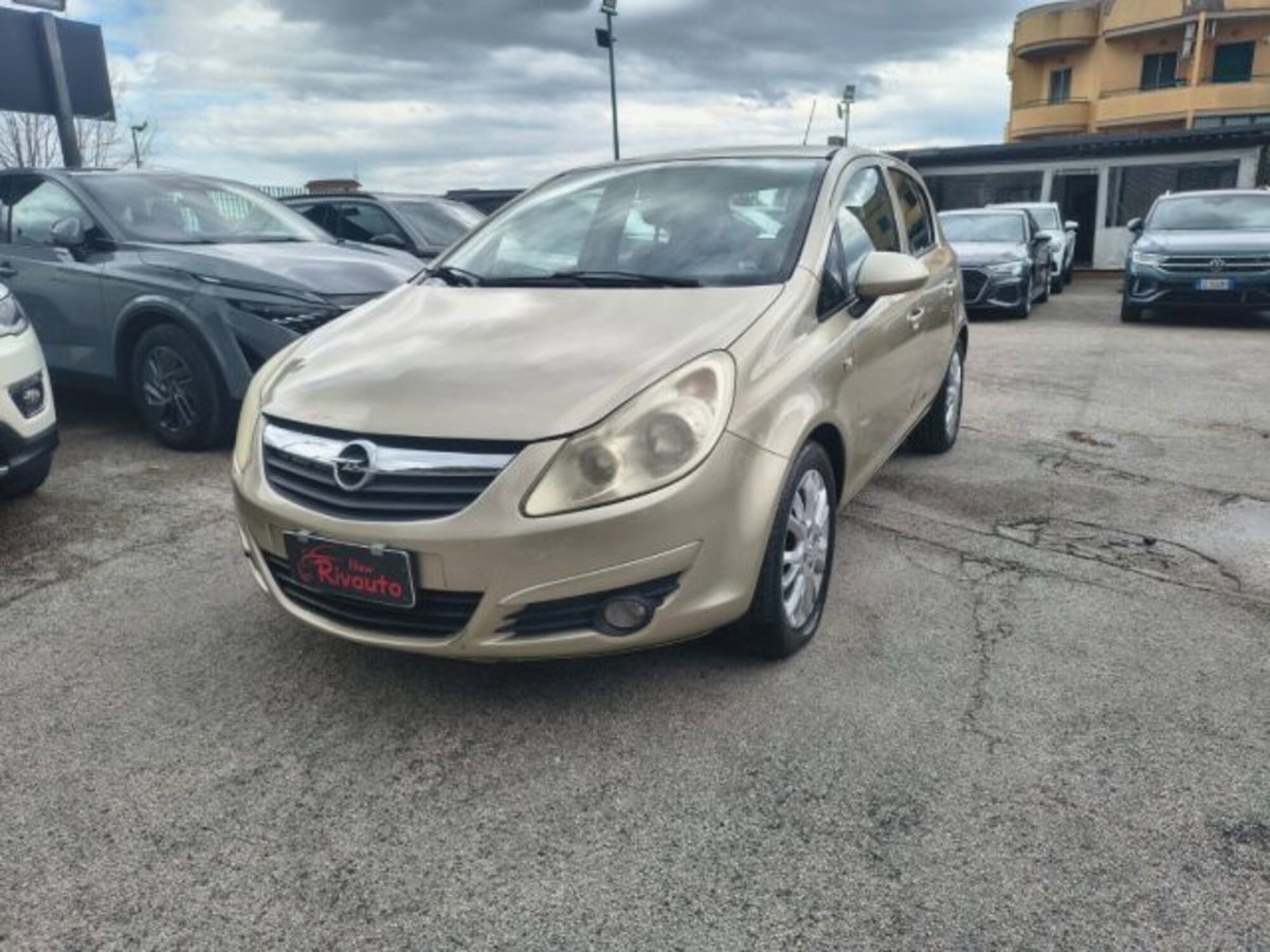 Opel Corsa 1.3 CDTI 75CV 5 porte Cosmo (2)
