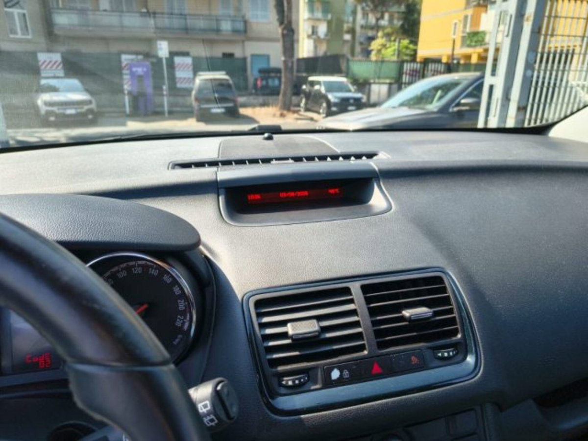 Opel Meriva 1.3 CDTI 95CV ecoFLEStart&Stop Cosmo (12)