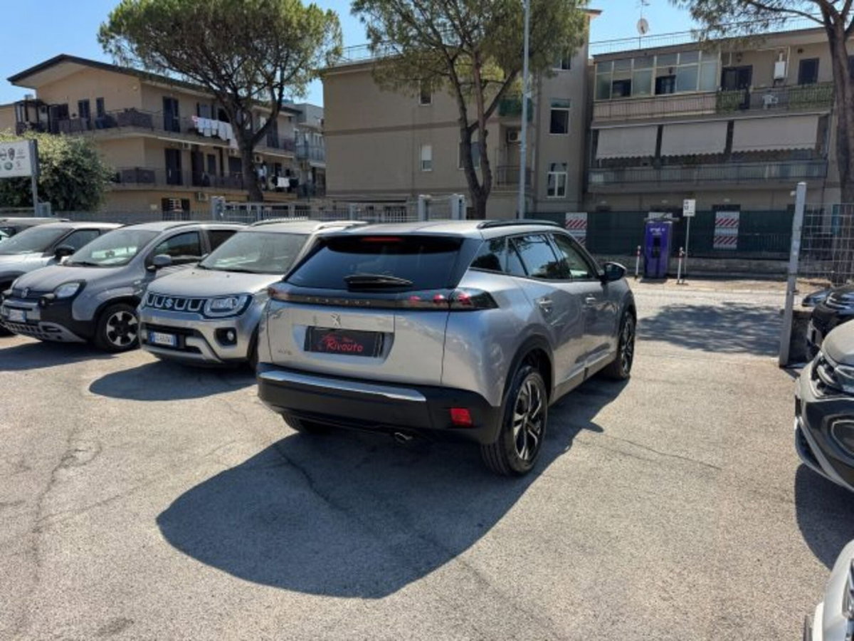 Peugeot 2008 BlueHDi 110 S&S Allure Pack (6)