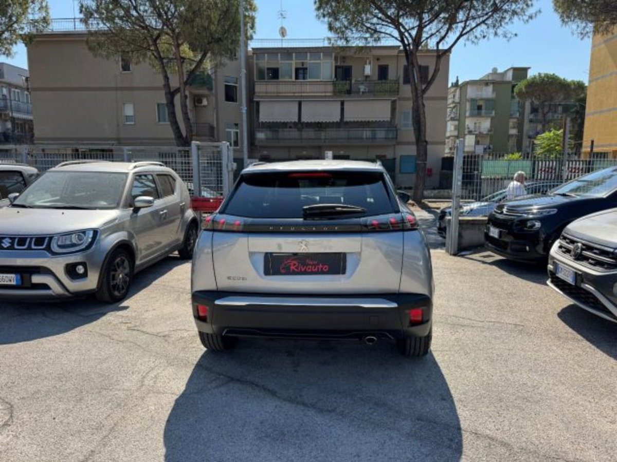 Peugeot 2008 BlueHDi 110 S&S Allure Pack (7)