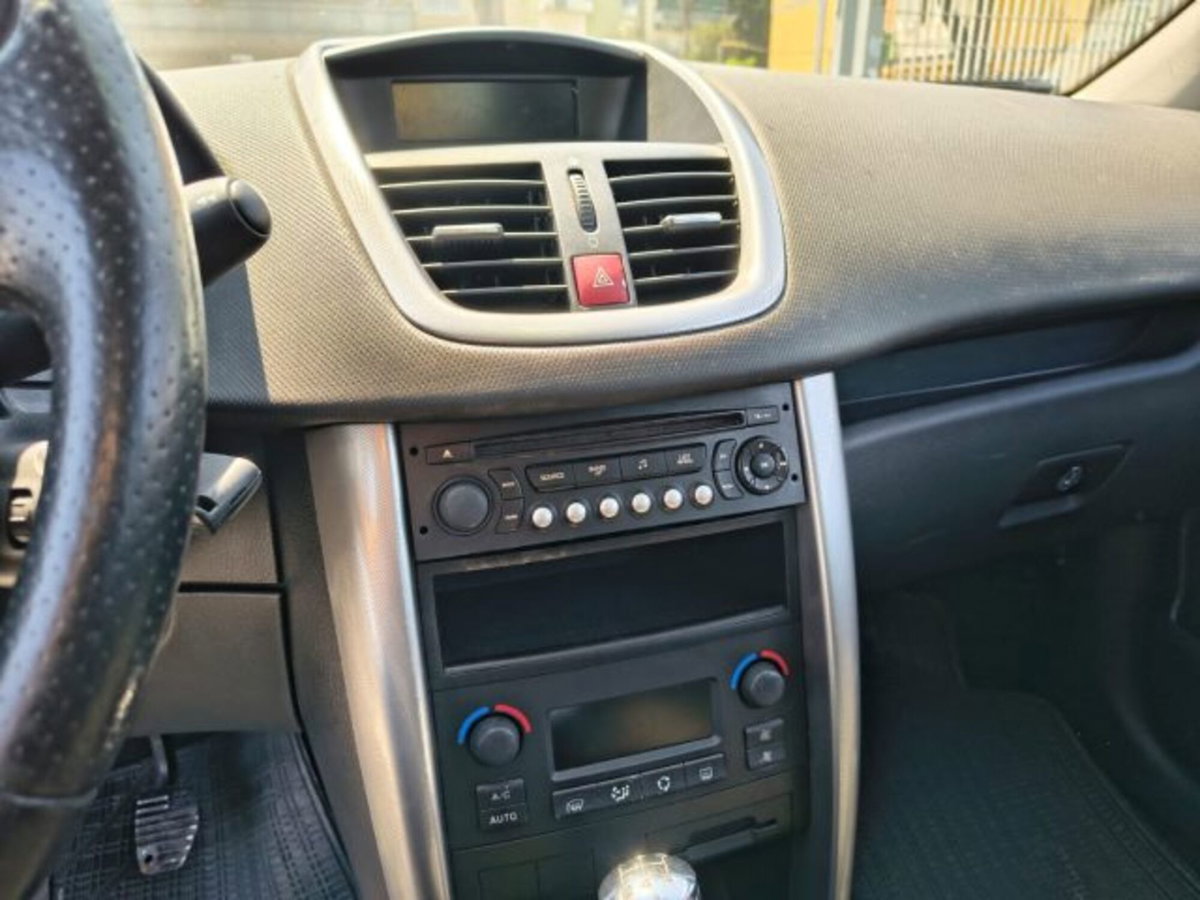 Peugeot 207 88CV 5p. XS (11)
