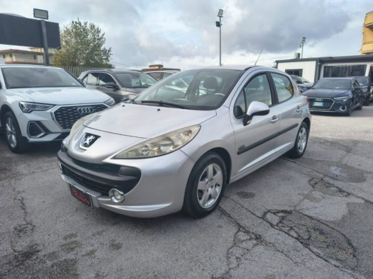 Peugeot 207 HDi 70CV 5p. Energie Sport (3)
