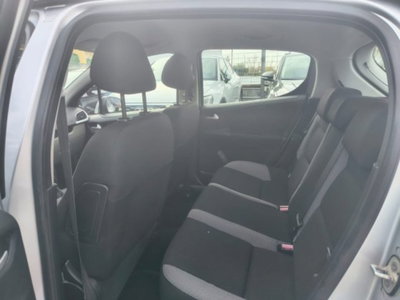 Peugeot 207 HDi 70CV 5p. Energie Sport (8)