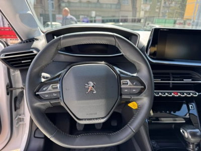 Peugeot 208 PureTech 100 Stop&Start 5 porte Allure (9)