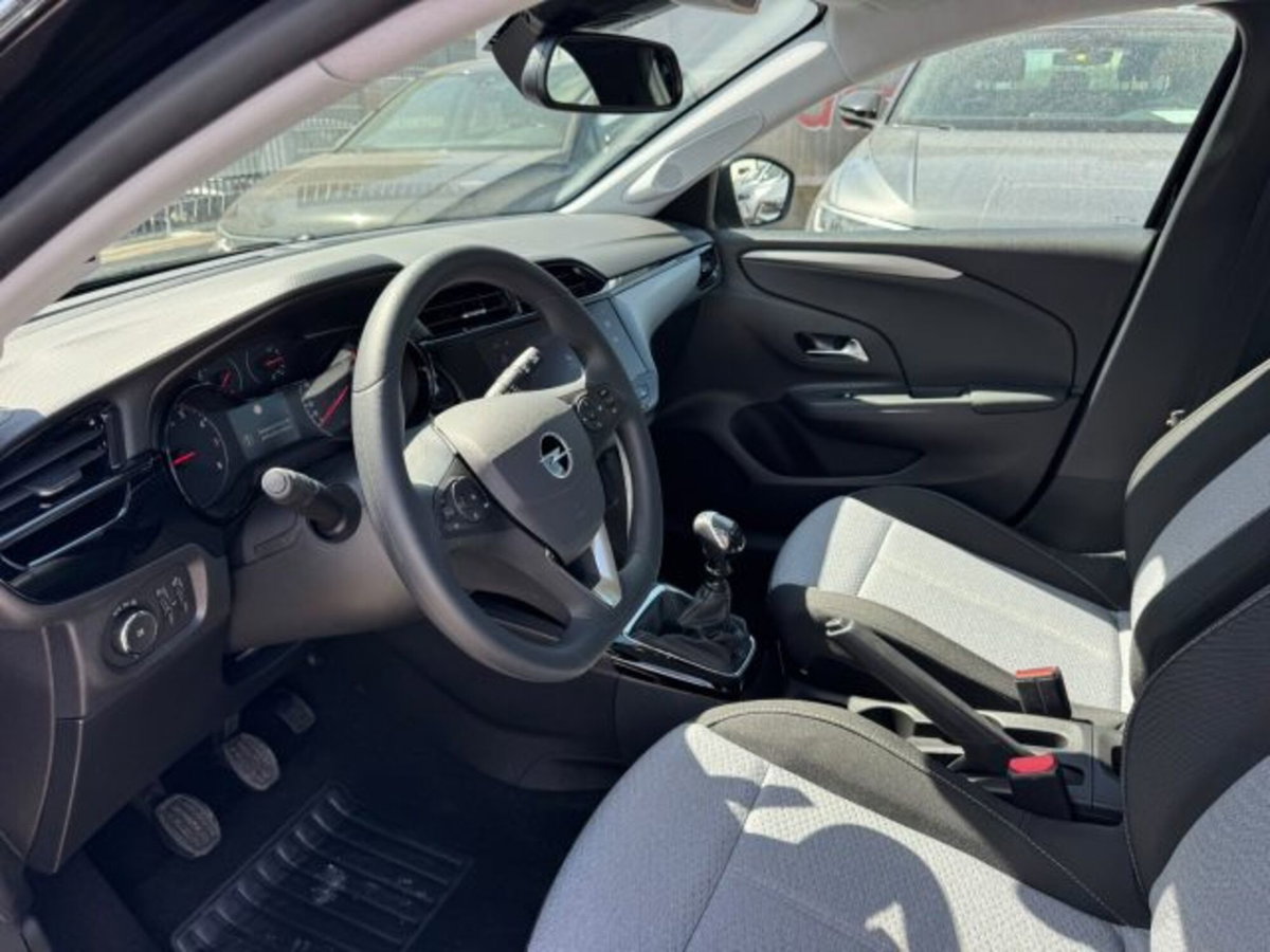 Opel Corsa 1.2 100 CV Edition (10)