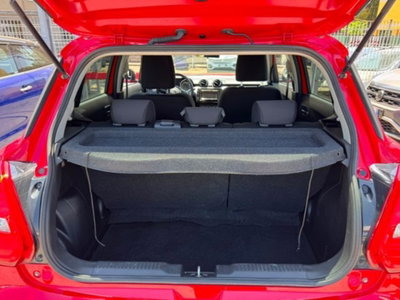 Suzuki Swift 1.2h Top 2wd (17)