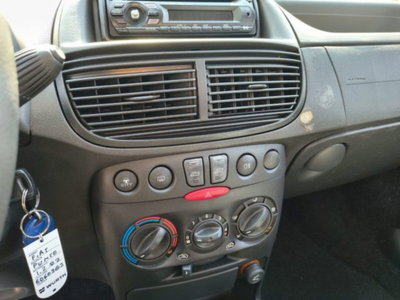 Fiat Punto Classic 1.2 5 porte (7)