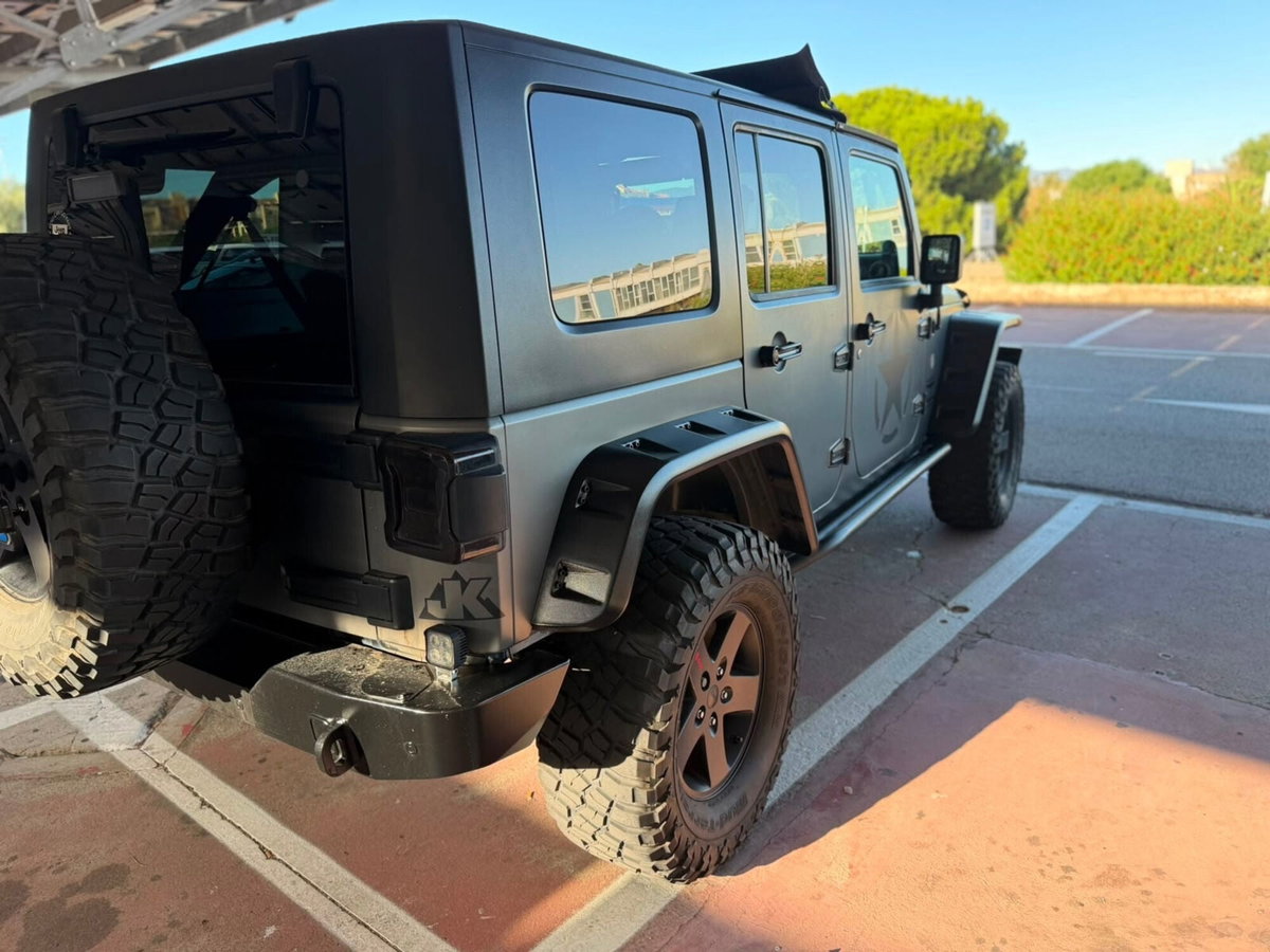 Jeep Wrangler Unlimited 2.8 CRD DPF Rubicon Auto (5)