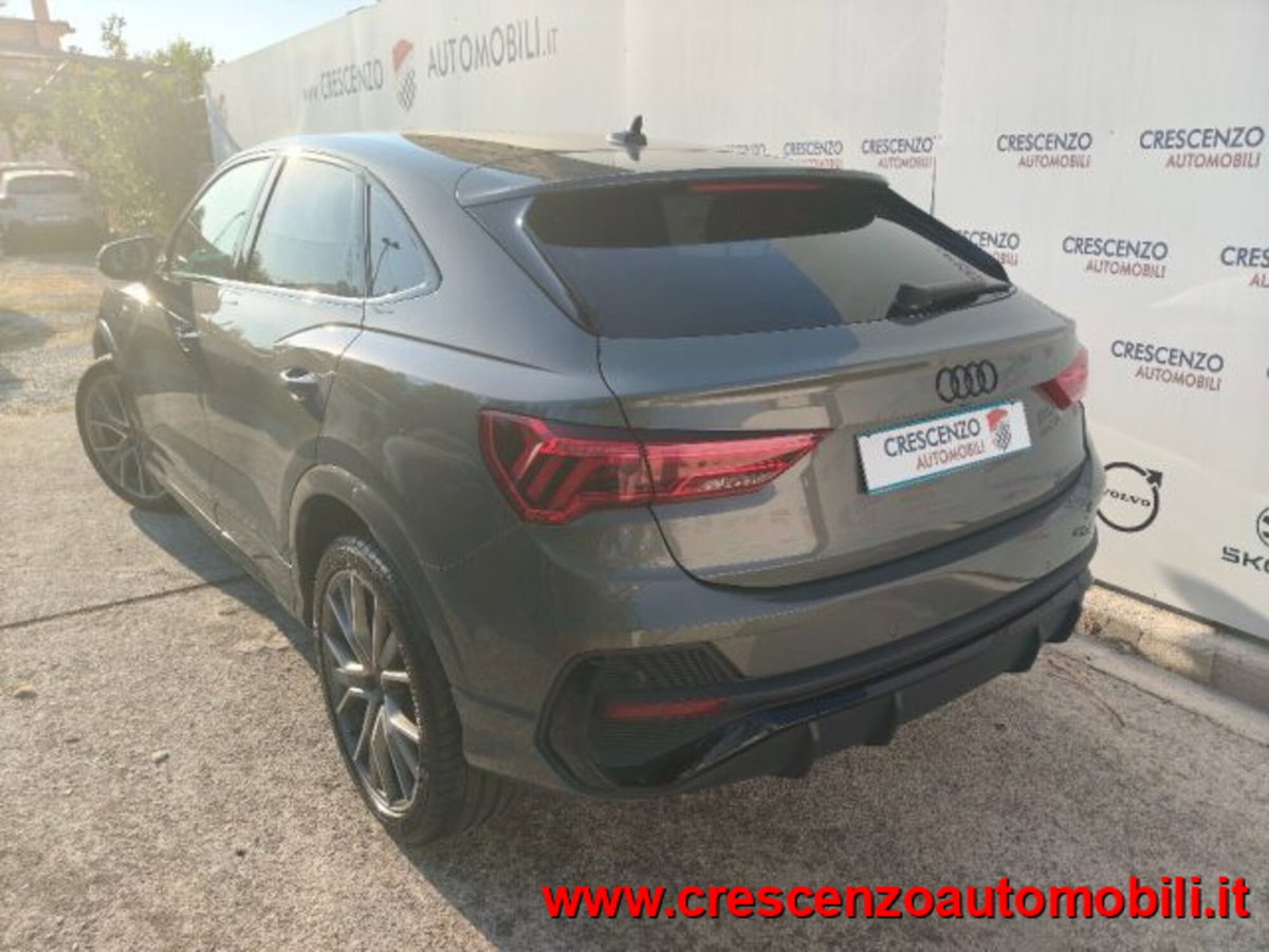 Audi Q3 Sportback 35 2.0 tdi Identity Black s-tronic (10)