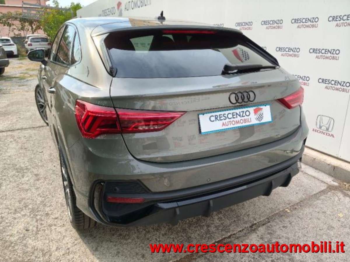 Audi Q3 Sportback 35 2.0 tdi Identity Black s-tronic (13)