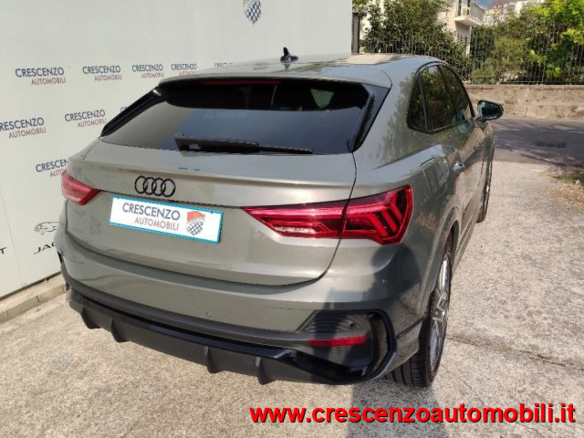 Audi Q3 Sportback 35 2.0 tdi Identity Black s-tronic (16)