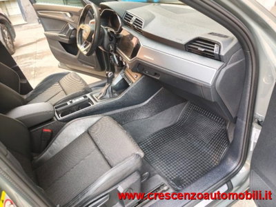 Audi Q3 Sportback 35 2.0 tdi Identity Black s-tronic (19)