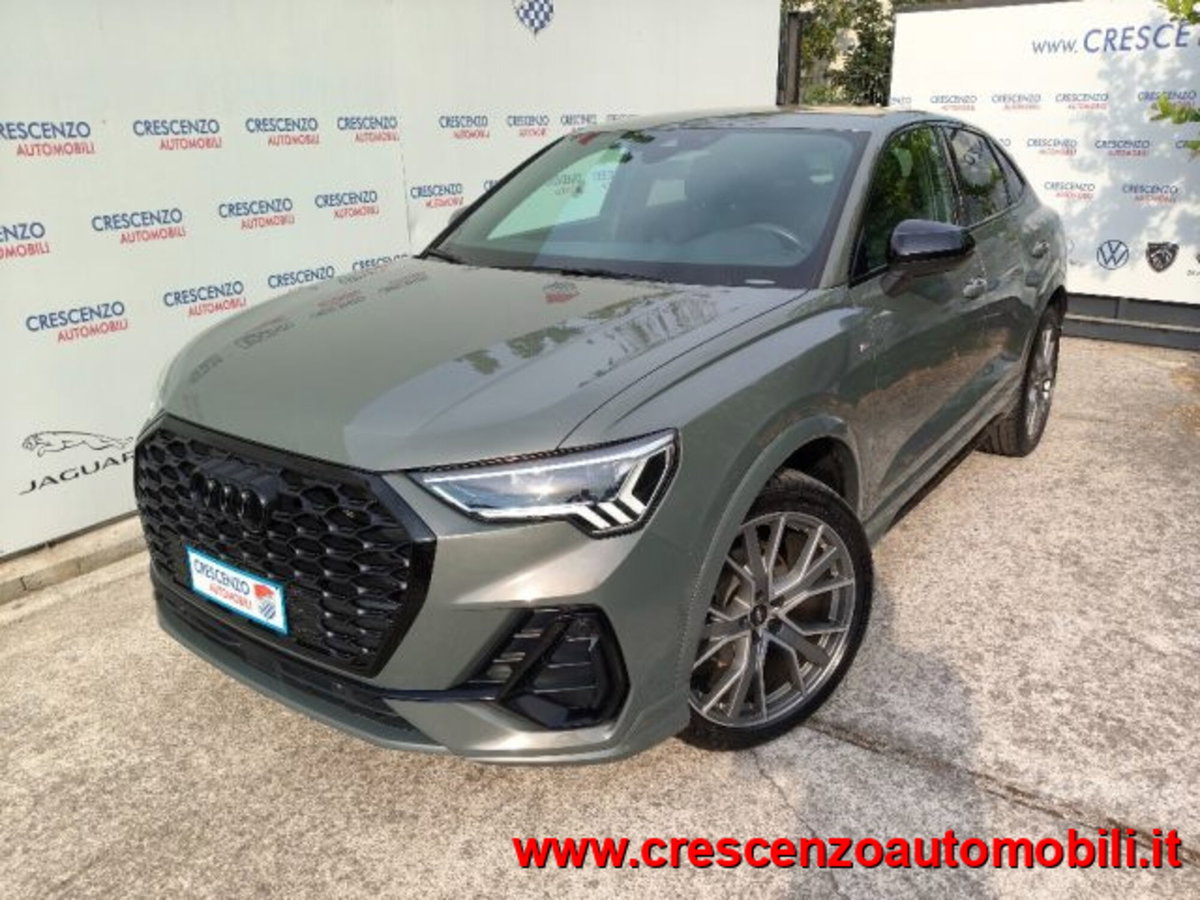 Audi Q3 Sportback 35 2.0 tdi Identity Black s-tronic (4)