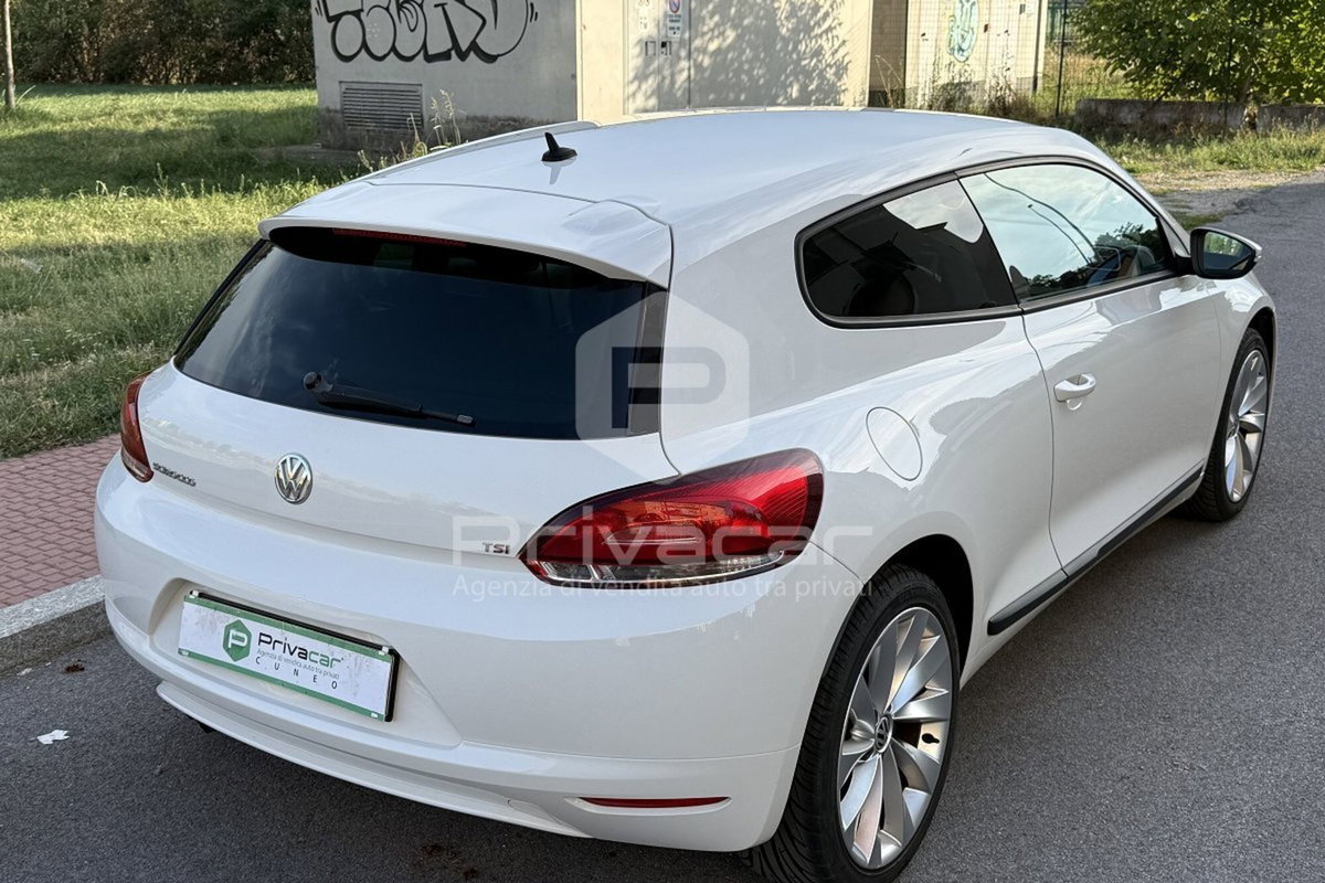 Volkswagen Scirocco 1.4 TSI 160CV (5)