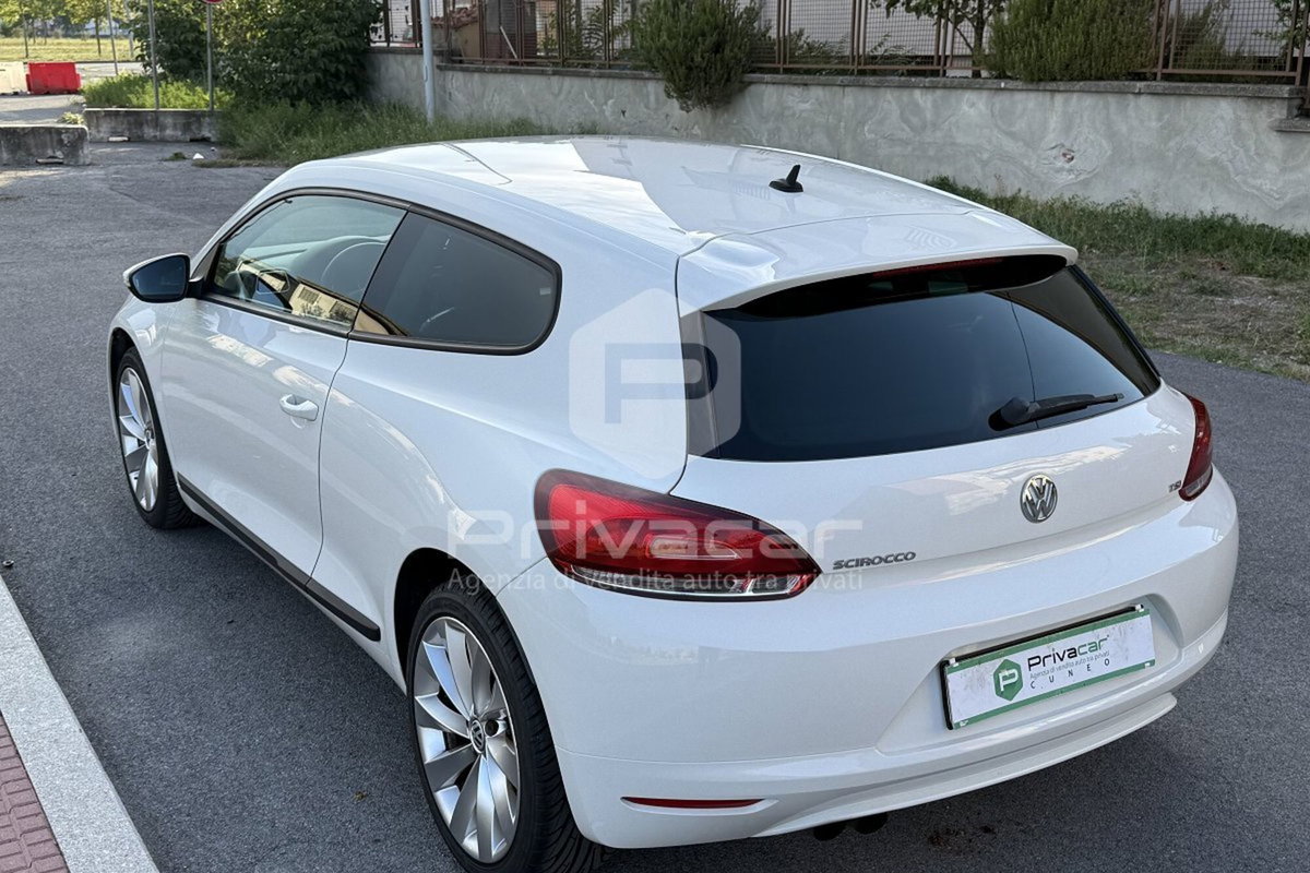 Volkswagen Scirocco 1.4 TSI 160CV (7)
