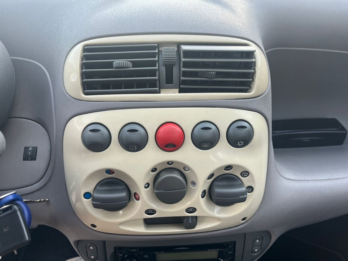 Fiat Seicento 1.1i cat Clima (13)