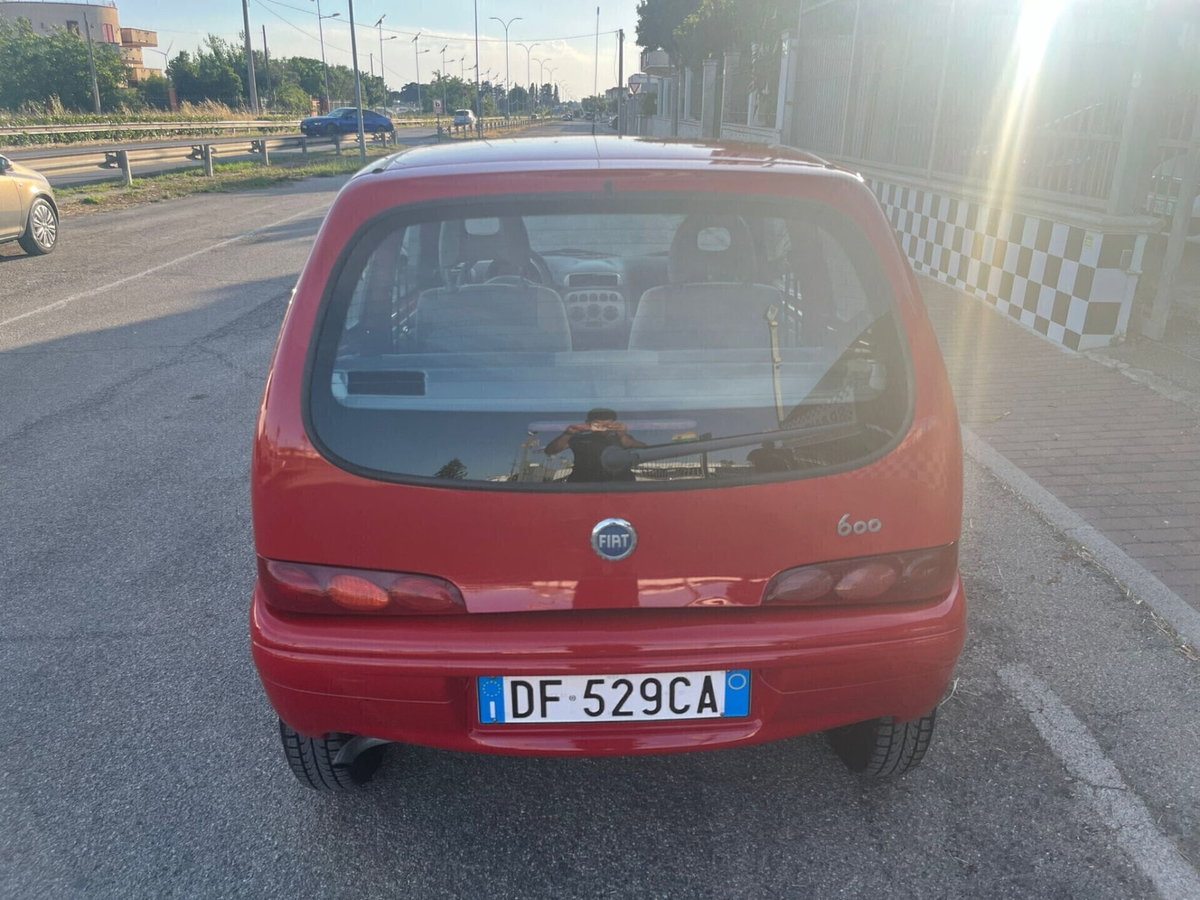 Fiat Seicento 1.1i cat Clima (6)