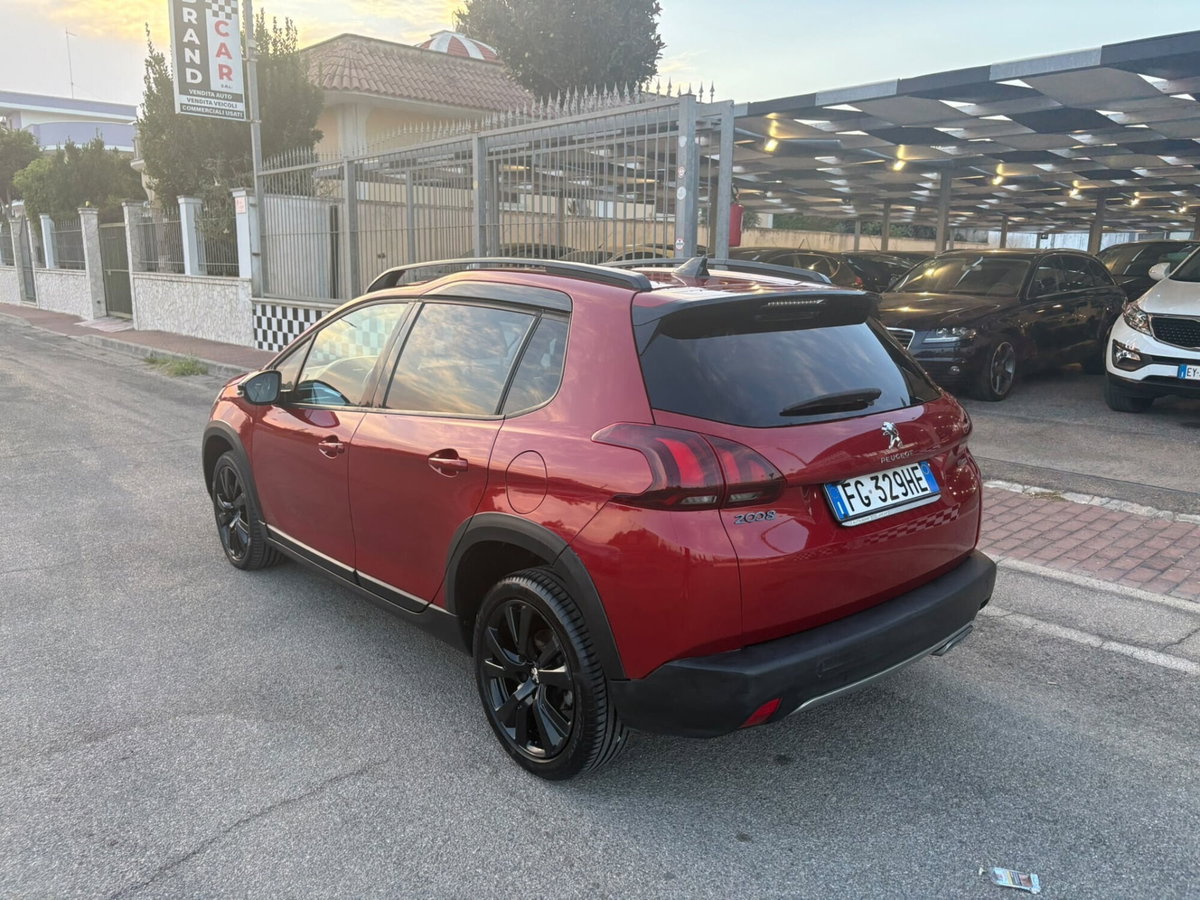 Peugeot 2008 100 GT Line (7)