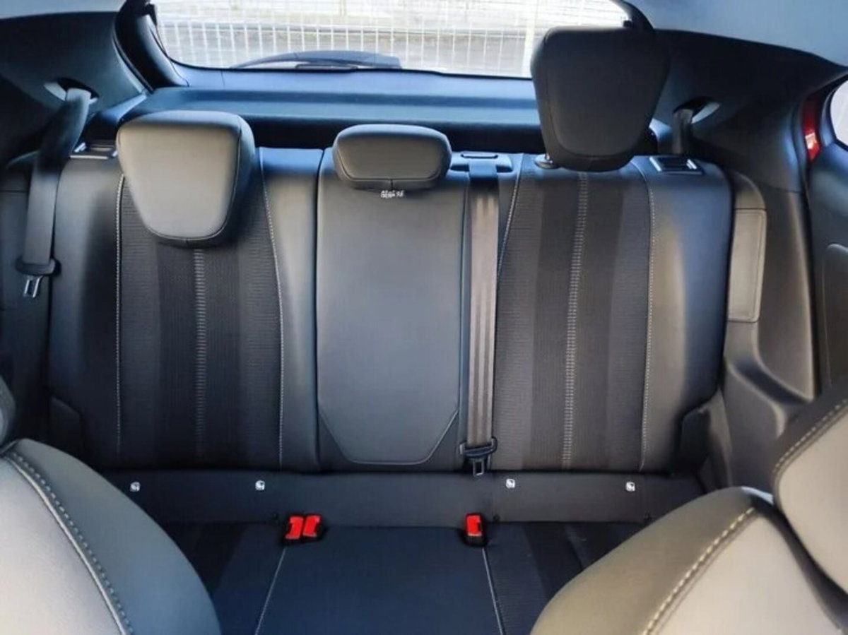 Opel Mokka 1.2 Turbo Elegance (15)