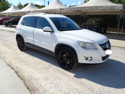 Volkswagen Tiguan 2.0 16V TDI DPF tiptronic Sport & Style (18°) (3)