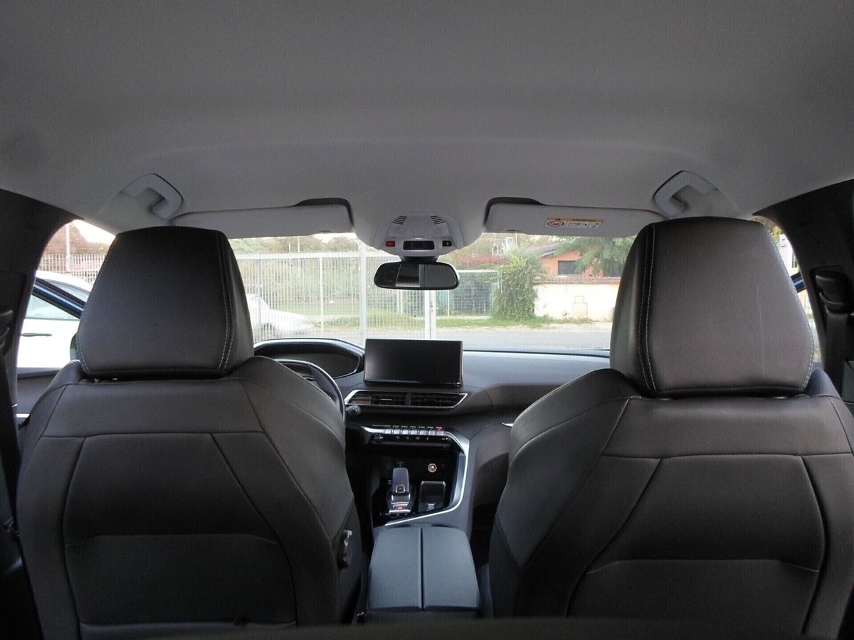 Peugeot 3008 BlueHDi 130 S&S EAT8 GT Pack (15)