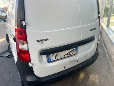 Dacia Dokker 1.6 8V 100CV Start&Stop GPL Ambiance (2)