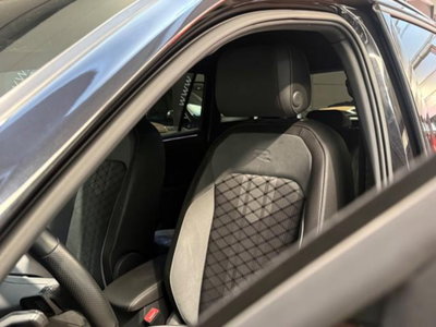 Volkswagen Tiguan 2.0 TDI 150 CV SCR DSG 4MOTION R-Line (11)