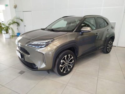 Toyota Yaris Cross 1.5 Hybrid 5p. E-CVT AWD-i Trend (2)