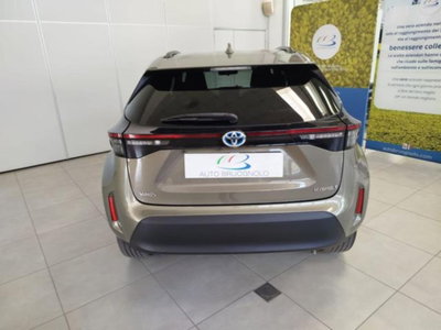 Toyota Yaris Cross 1.5 Hybrid 5p. E-CVT AWD-i Trend (6)
