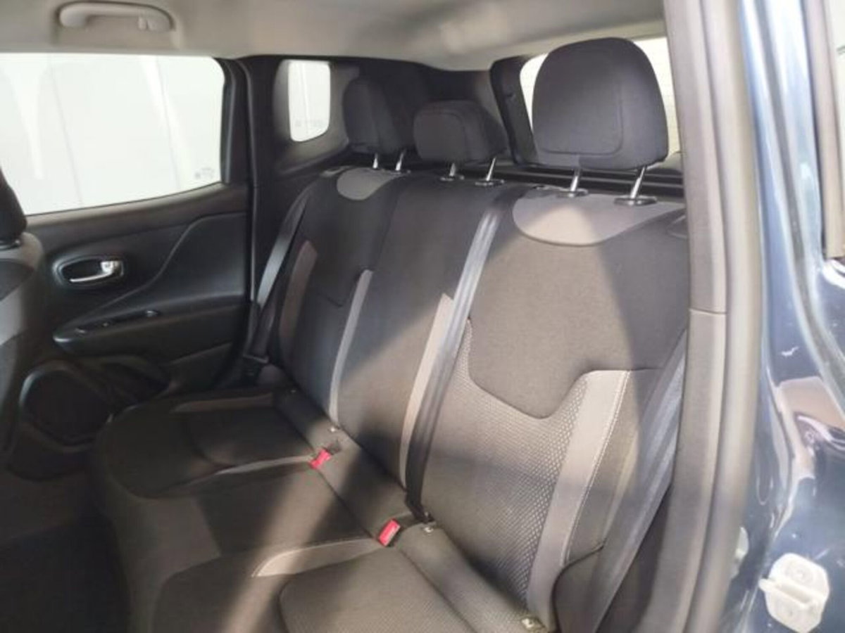 Jeep Renegade 1.6 Mjt 130 CV Limited (10)