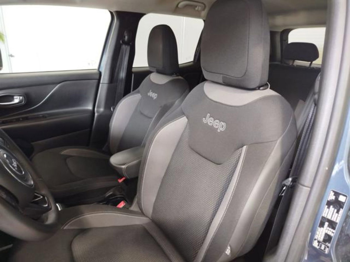 Jeep Renegade 1.6 Mjt 130 CV Limited (9)