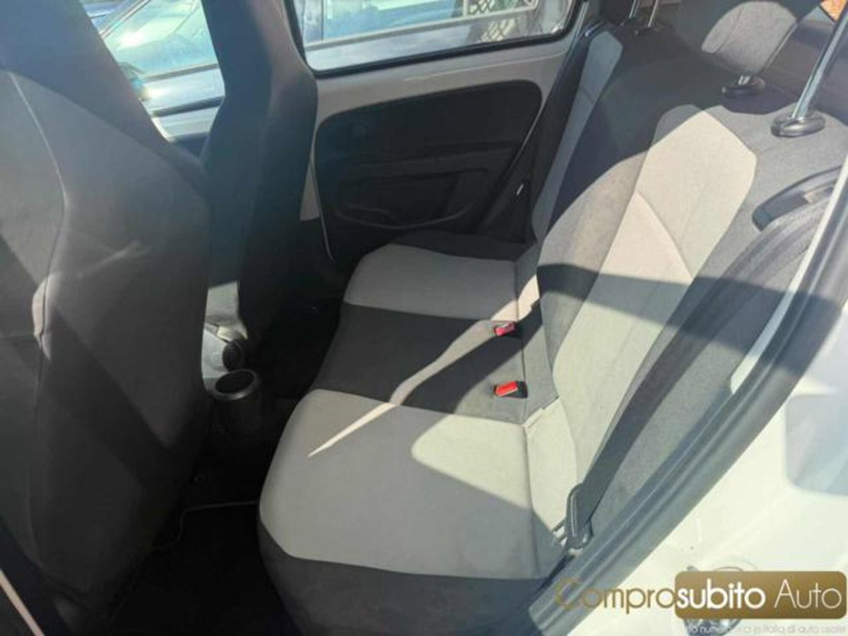Skoda Citigo 60 CV 5 porte Active (6)