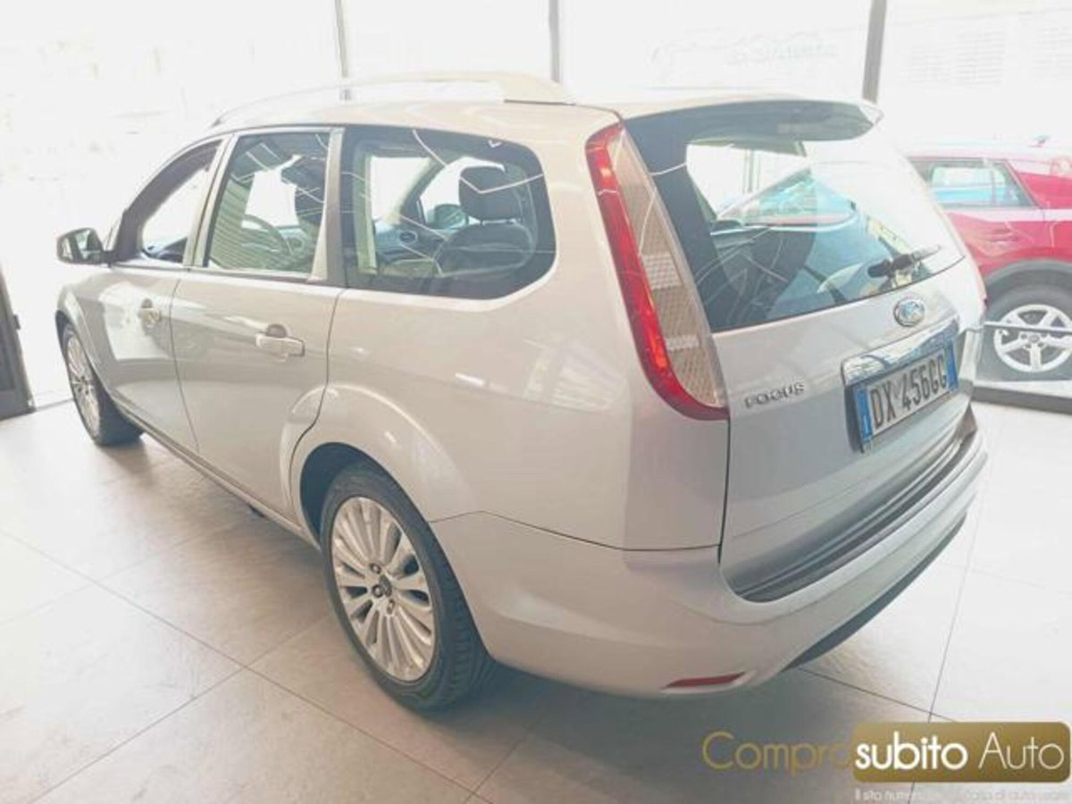 Ford Focus Station Wagon 2.0 (145CV) SW Bz.- GPL Tit. (6)