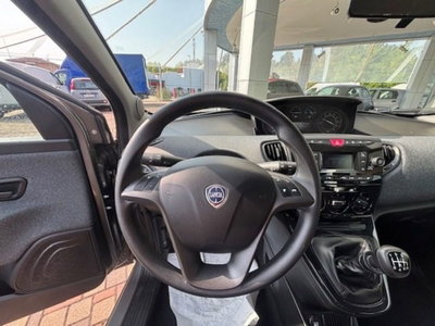 Lancia Ypsilon 1.0 FireFly 5 porte S&S Hybrid Silver Plus (11)