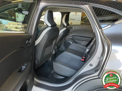 Renault Captur 1.3 mild hybrid Techno 160cv edc (16)