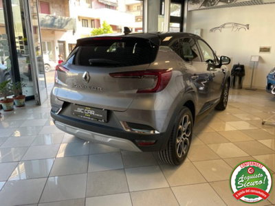 Renault Captur 1.3 mild hybrid Techno 160cv edc (4)
