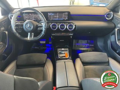 Mercedes-Benz Classe A Sedan 200 d AMG Line Premium Plus auto (10)