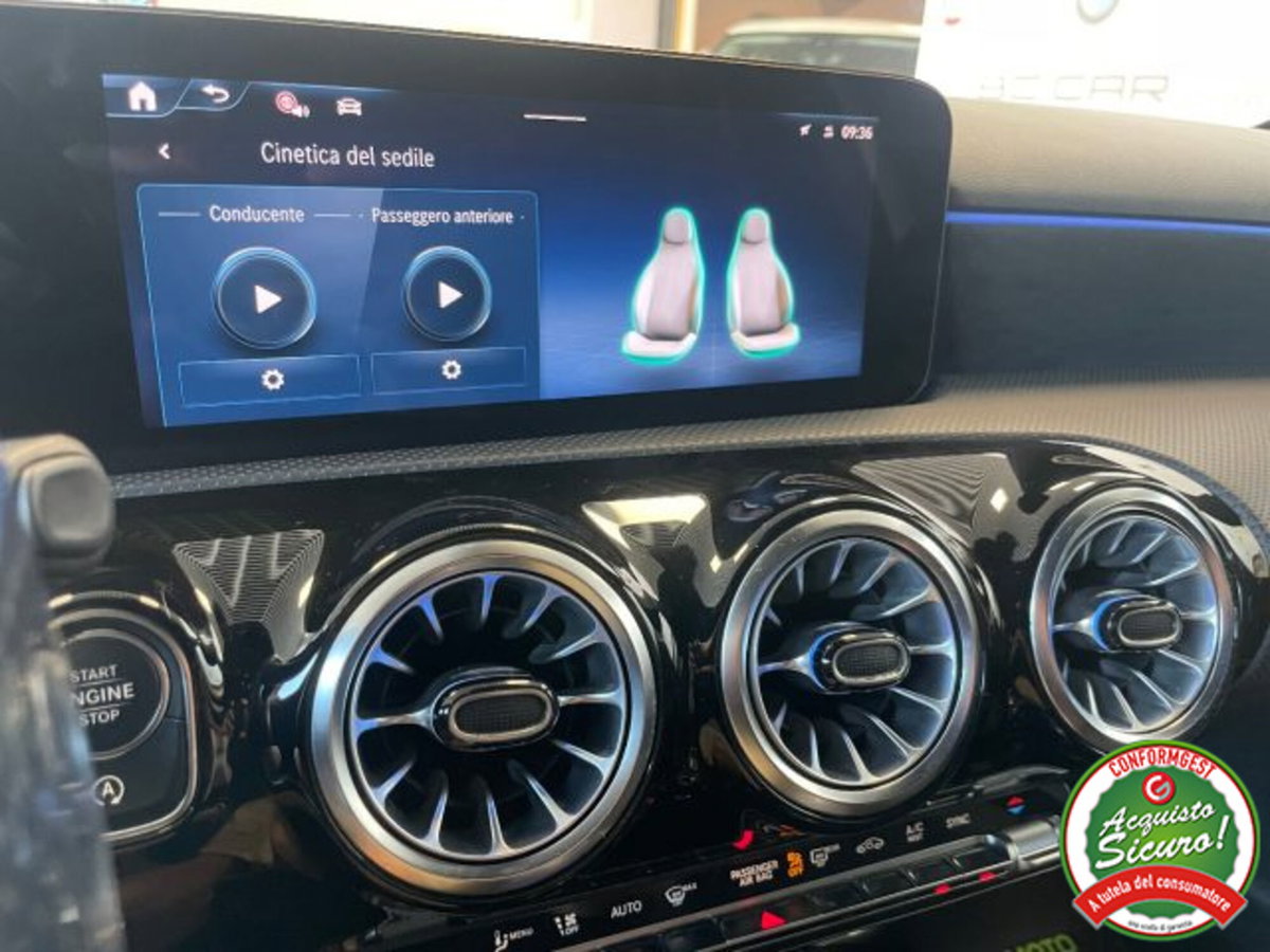 Mercedes-Benz Classe A Sedan 200 d AMG Line Premium Plus auto (12)